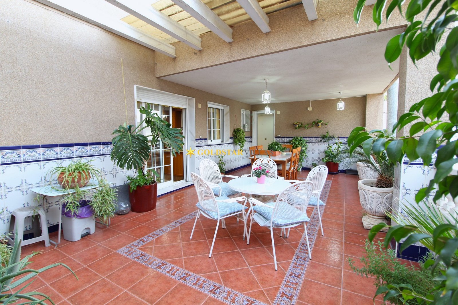Large house with restaurant