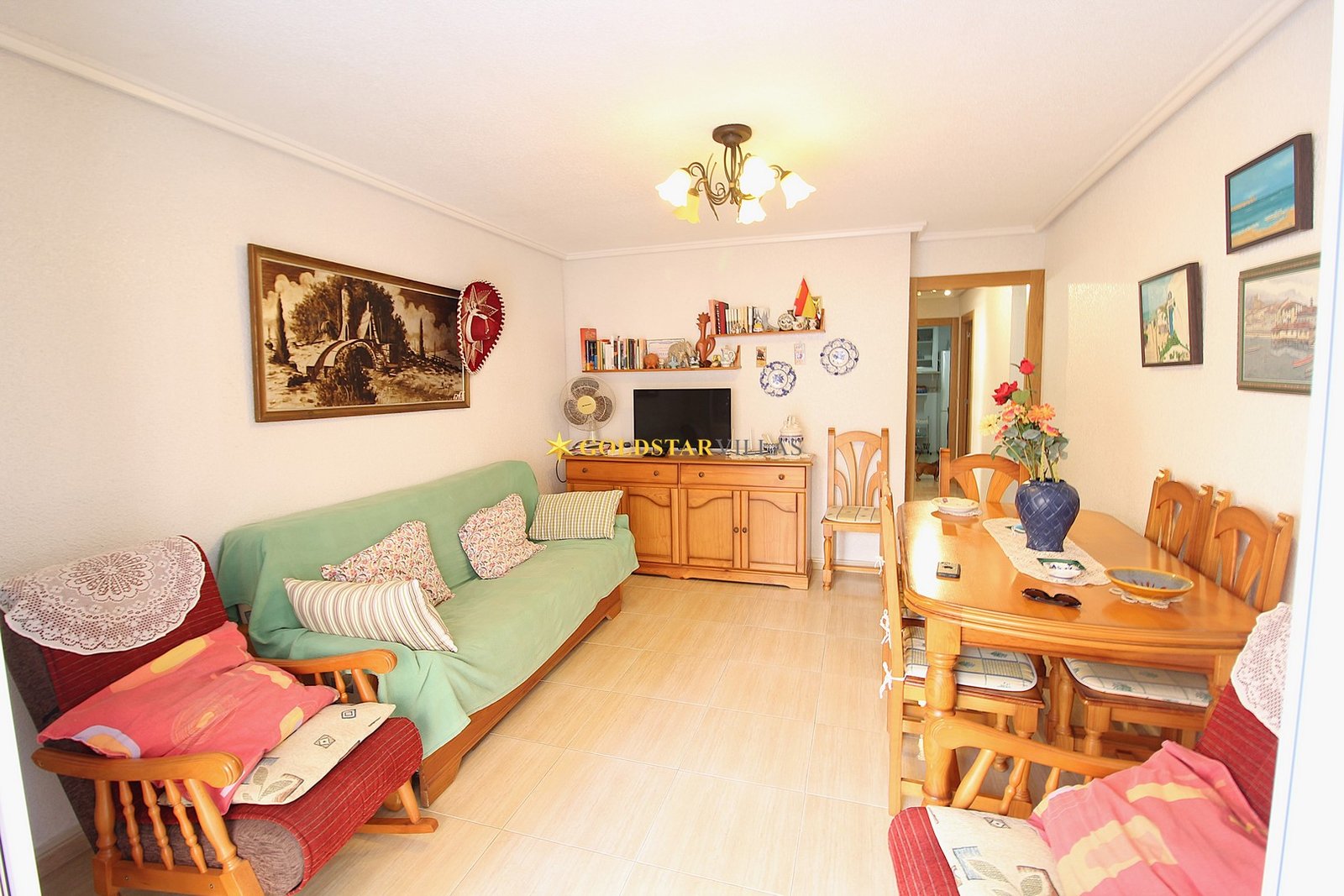 Apartment on the seafront