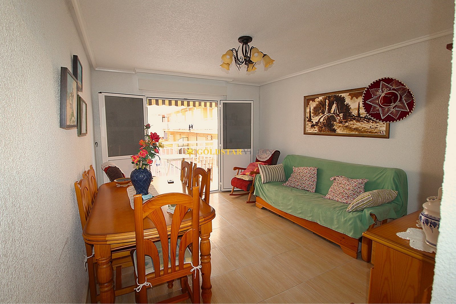Apartment on the seafront