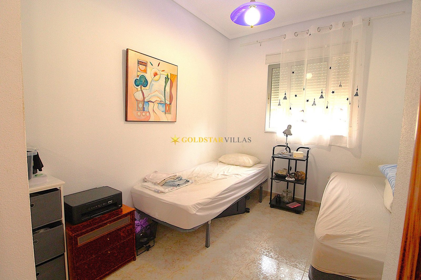 Three floor corner townhouse