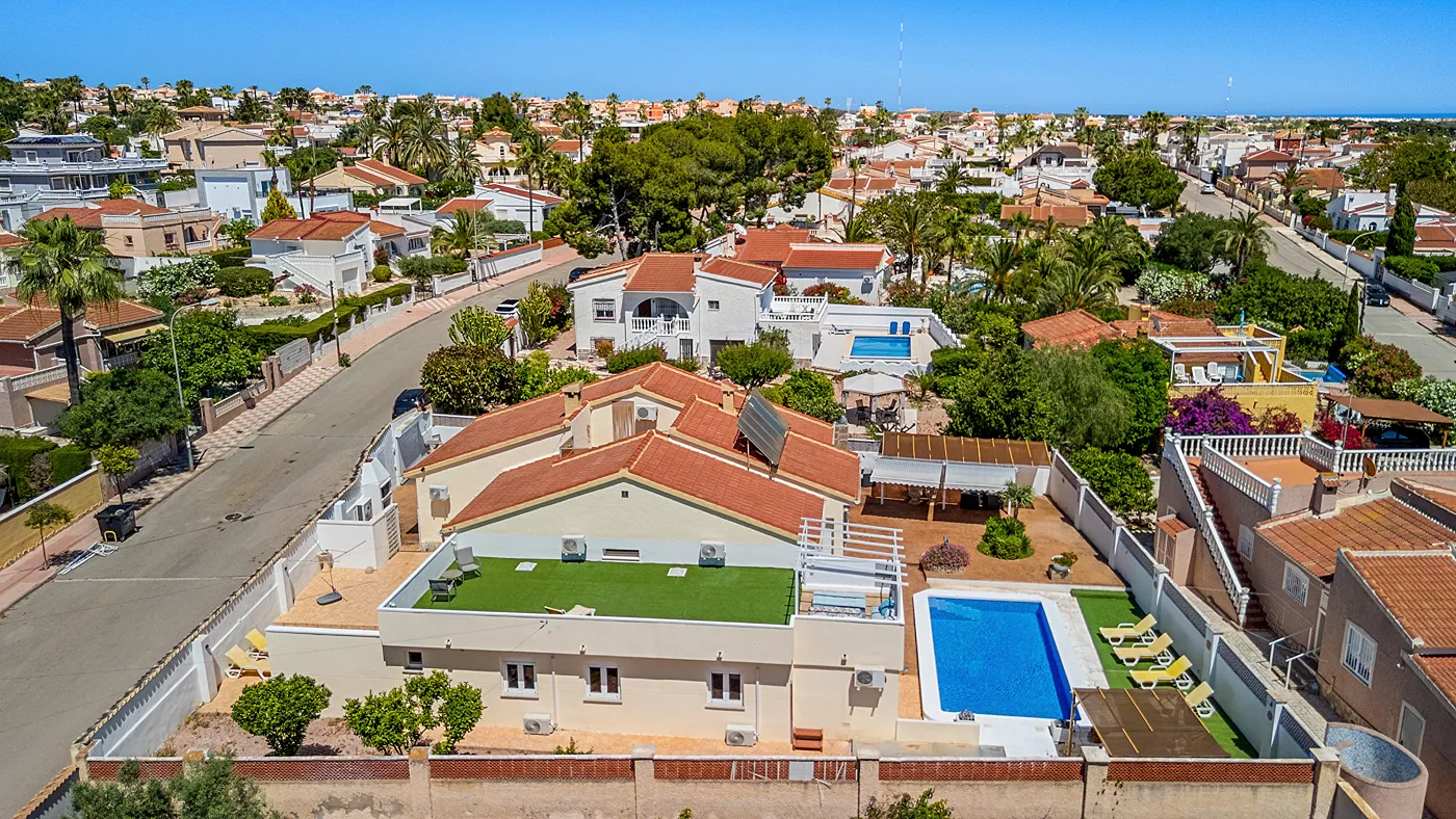 Cabo Roig Property